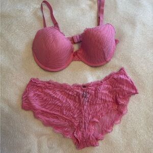 Chic Pink Lace Bra and Panty Set